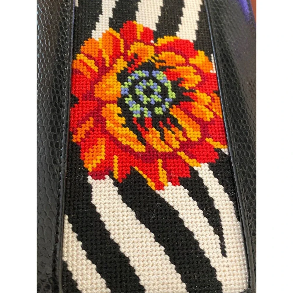 Vtg Floral Needlepoint Locking JEWELRY BOX Hand Stitched Black Zebra Small Lined